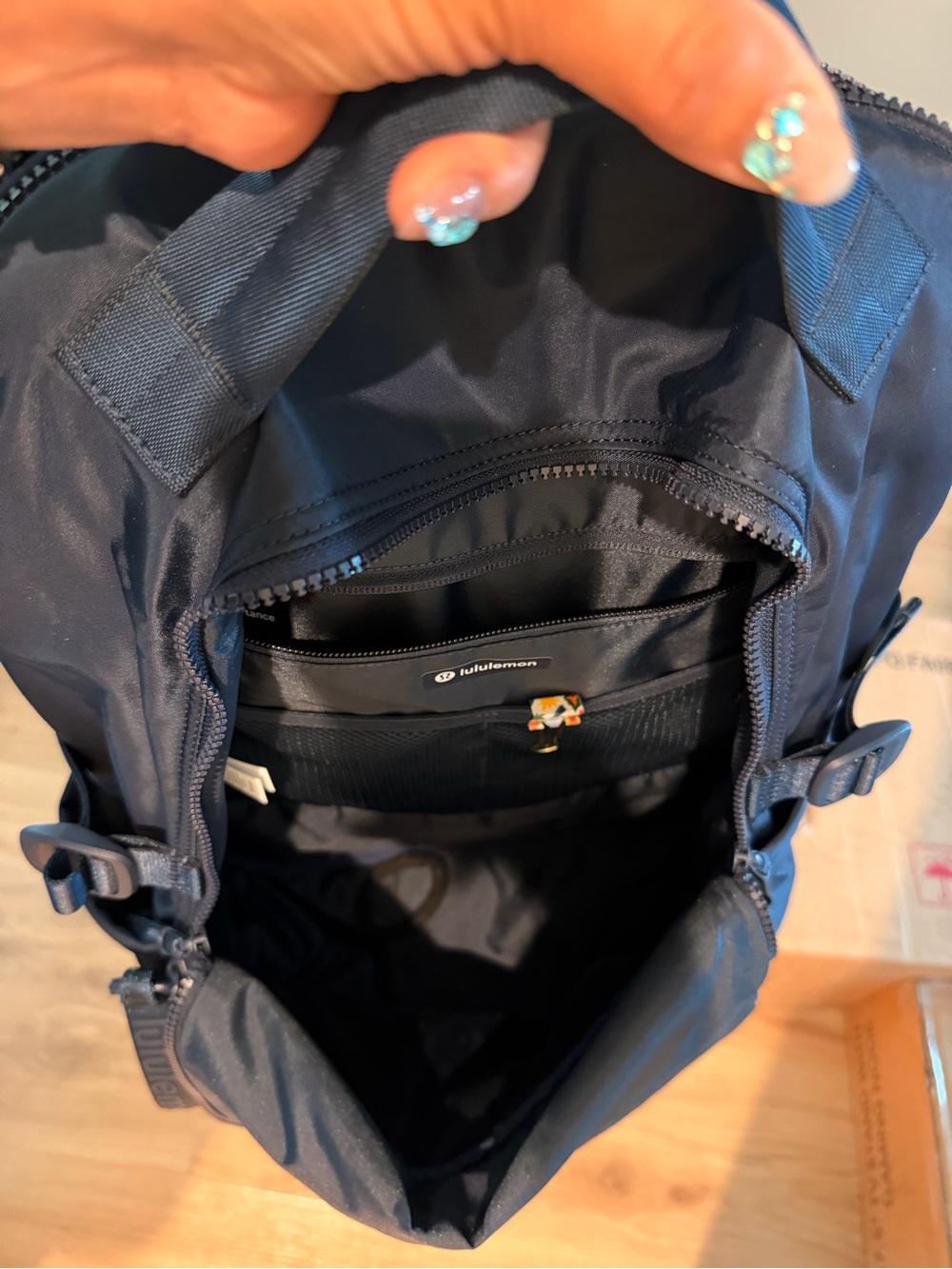 lululemon athletica Navy Compact Everyday Backpack - Picture 4 of 5